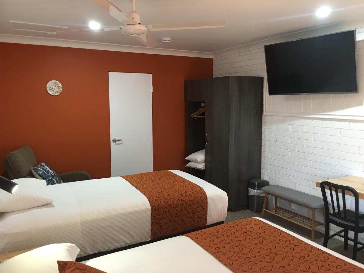 Gin Gin Village Motor Inn Motel Qld Dış mekan fotoğraf